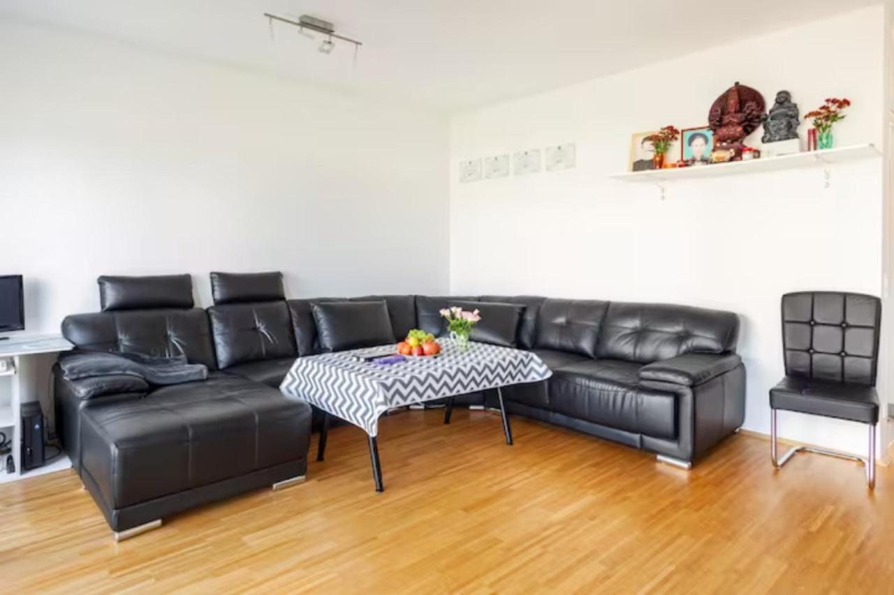 Privat Zimmer Richtung Messe هانوفر المظهر الخارجي الصورة